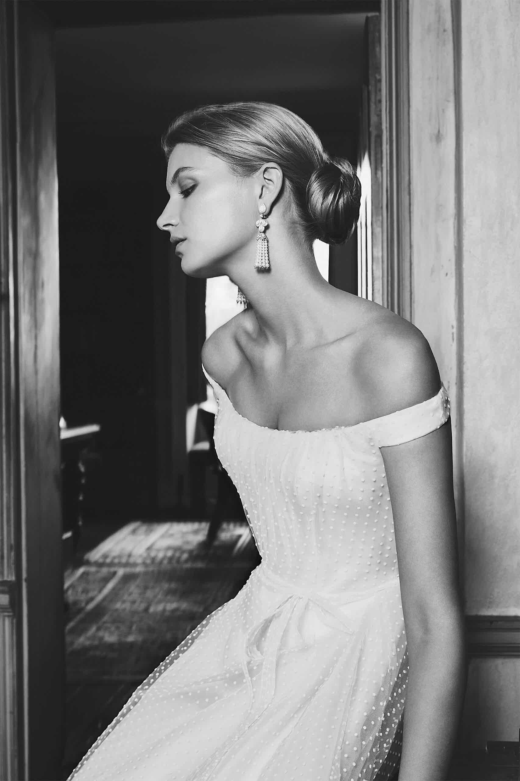 Phillipa-Lepley-Couture-Wedding-Dress-Vienna-Dotty-Darcy 2