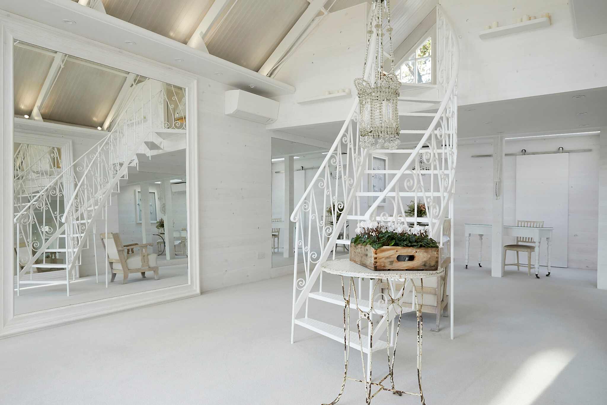 Phillipa-Lepley-Couture-The-Conservatory