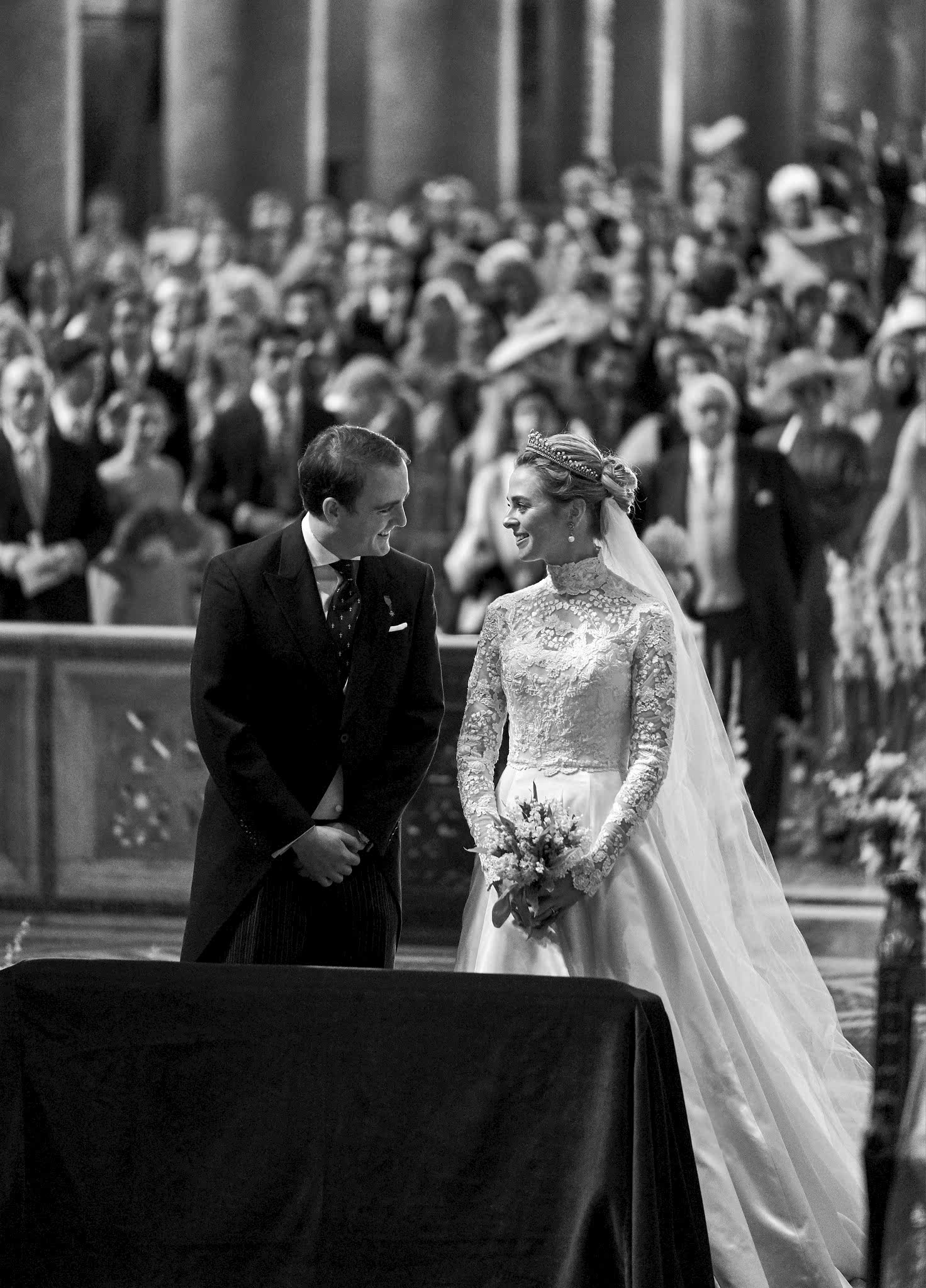 Phillipa-Lepley-Couture-Real-Bride-Royal-Wedding-Charlotte-Lindesay-Bethune2