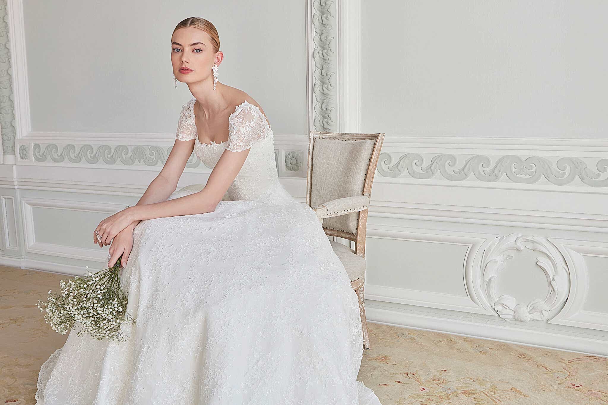 Phillipa-Lepley-Couture-Wedding-Dress-Vienna-Jasmine-Ivy4