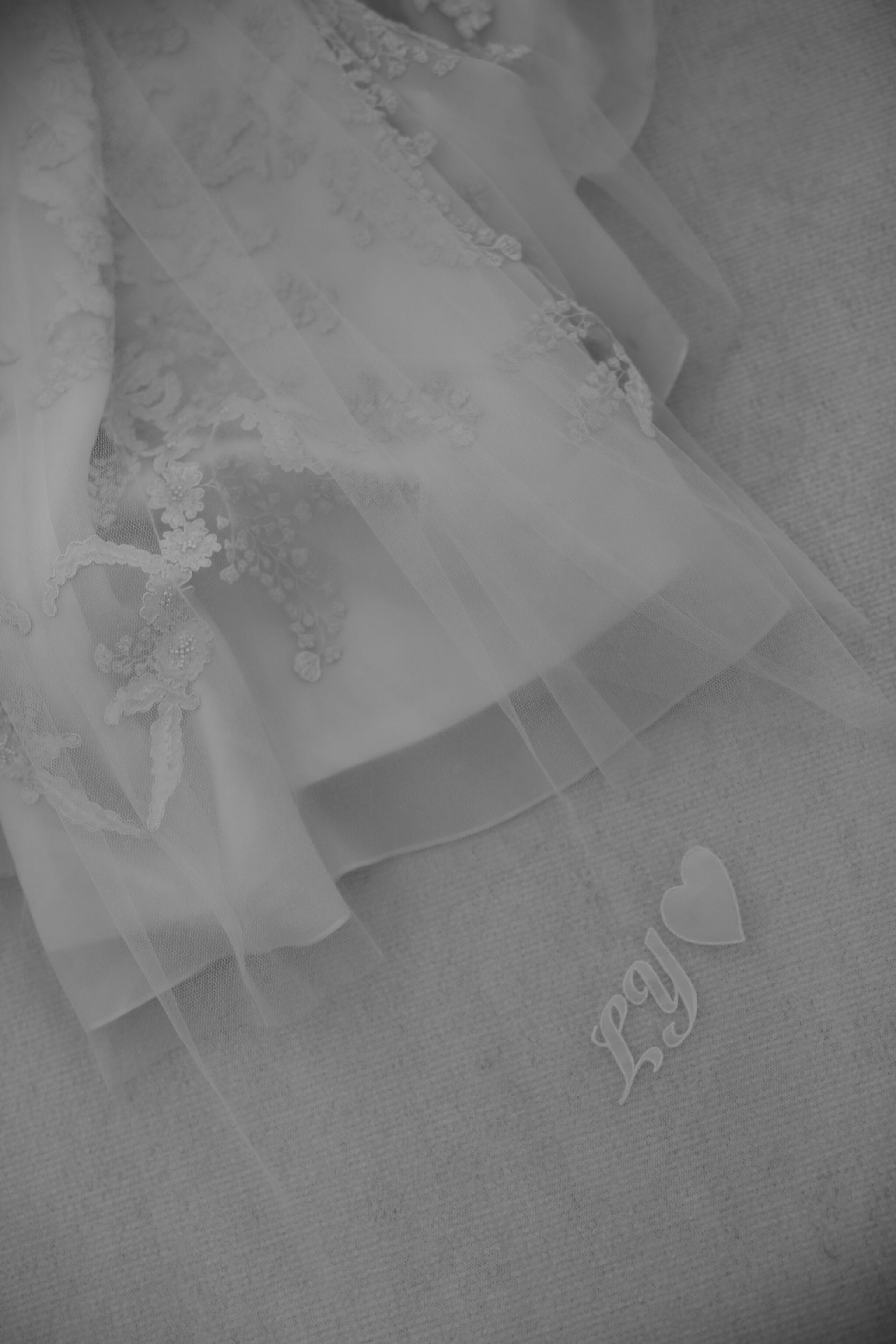 Phillipa_Lepley_Couture_Bespoke_Monogrammed_And_Personalised_Embroidered_Veil