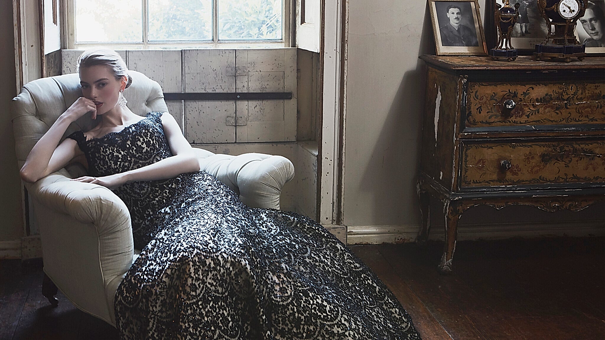Phillipa-Lepley-Couture-Wedding-Dress-Bespoke-Eveningwear-Black-Beaded-Tamsin-Evening-Gown