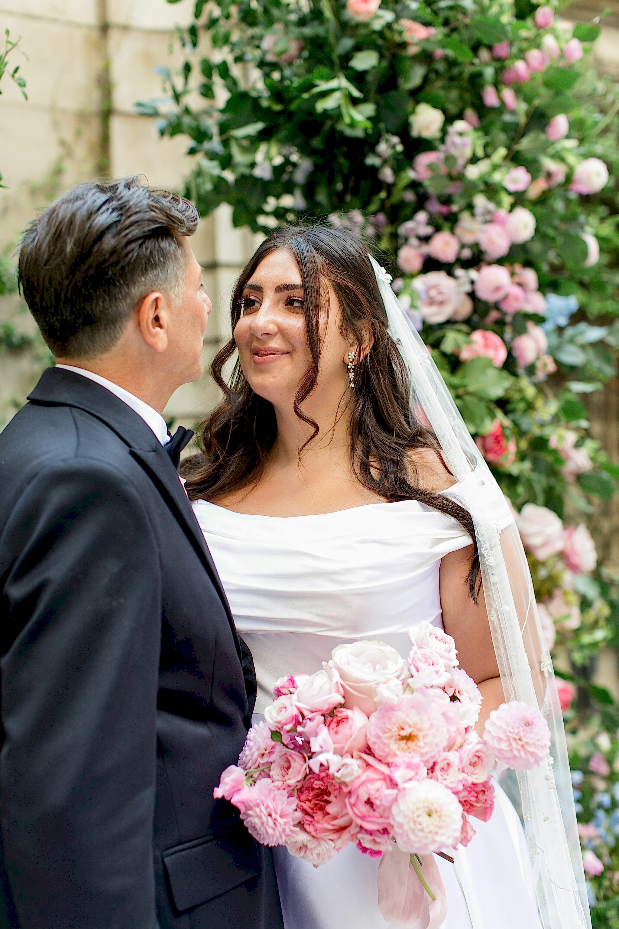 Phillipa_Lepley_Bride_Arevik_White_Duchess_Satin_Dahlia_Garden_Veil