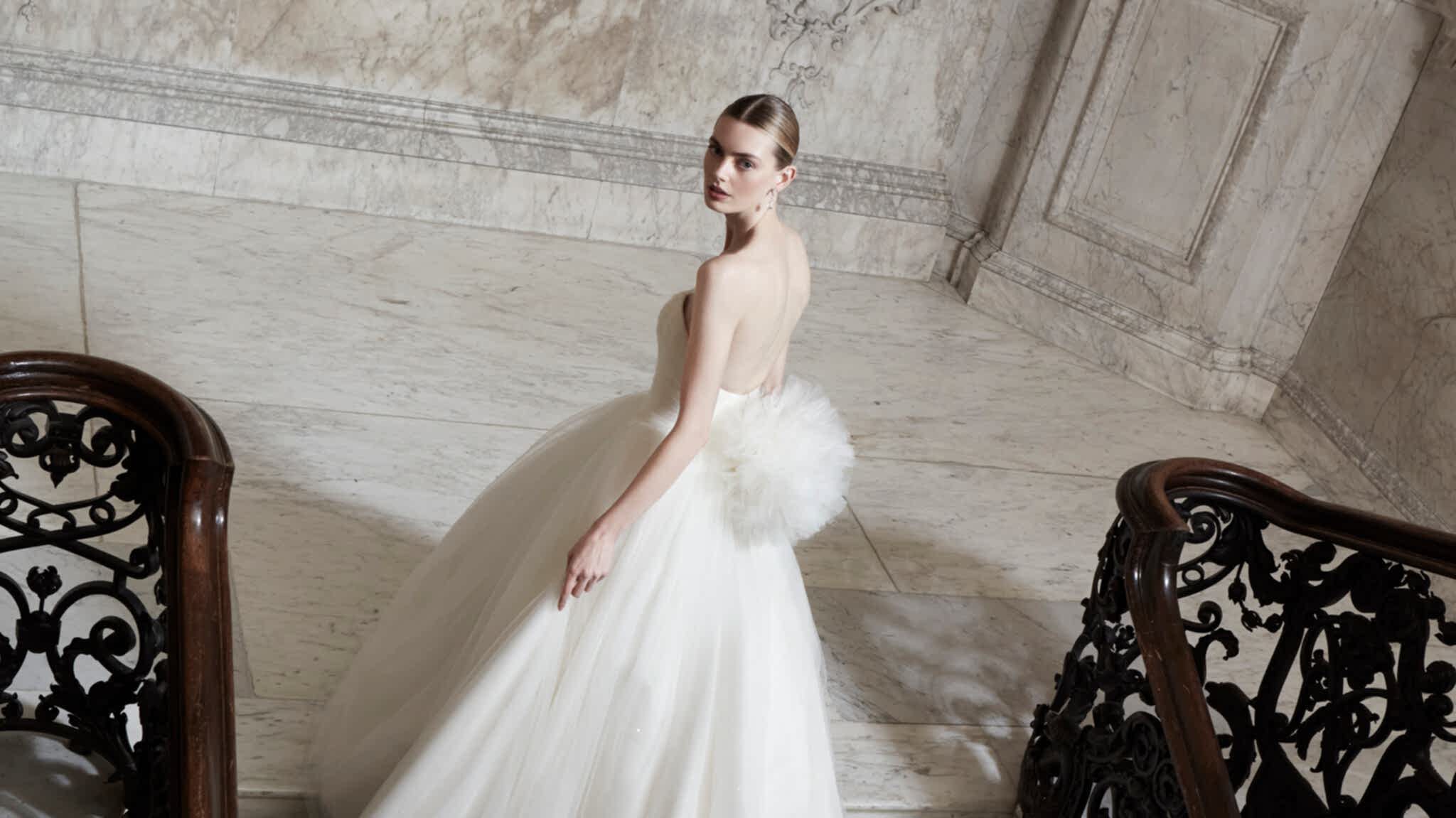 Phillipa-Lepley-Couture-Wedding-Dress-Toulouse-Twinkle-Tulle