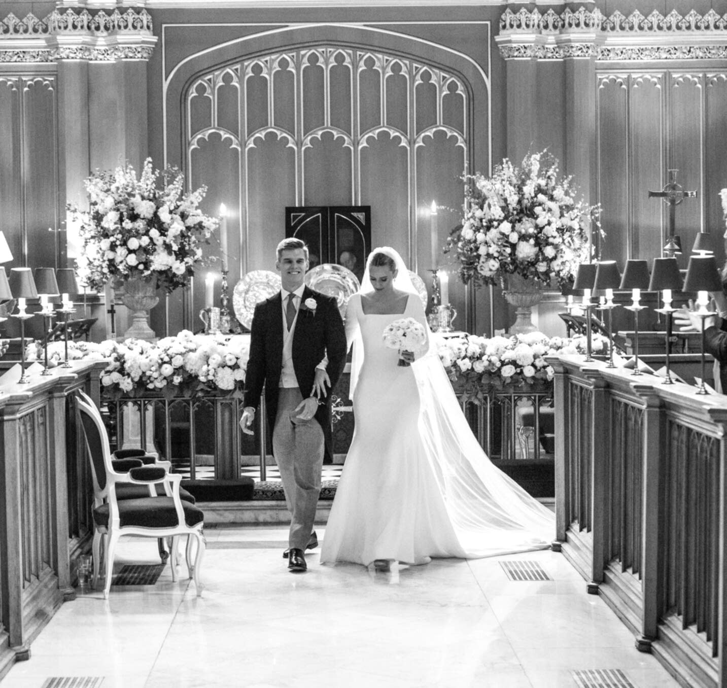 Phillipa_Lepley_Bride_Sophia_Silk_Crepe_Square_Neckline_Scroll_Lace_Veil