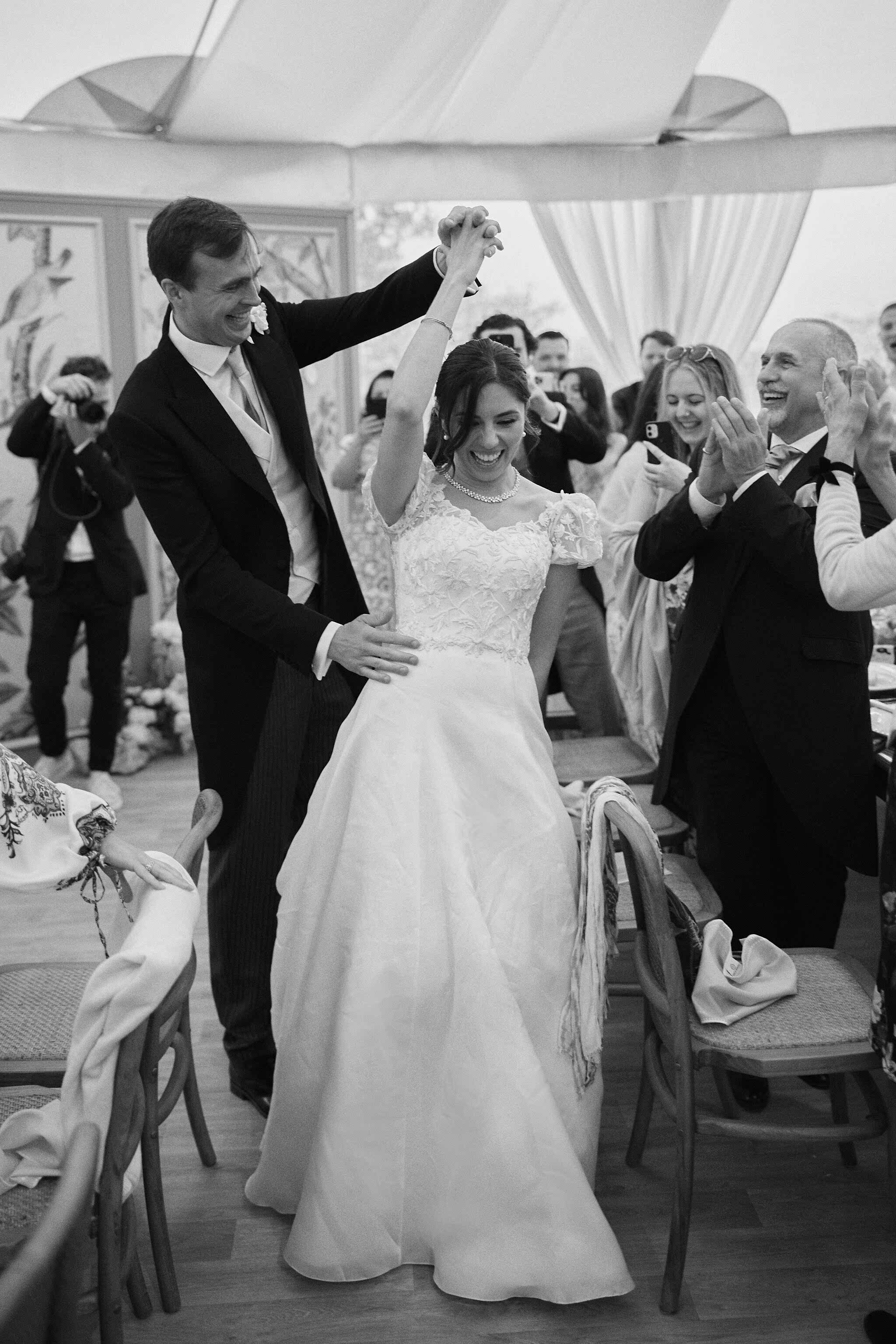 Phillipa_Lepley_Bride_Katya_Bespoke_Hand_Embroidered_Puff_Sleeve_V_Neck_Wedding_Dress