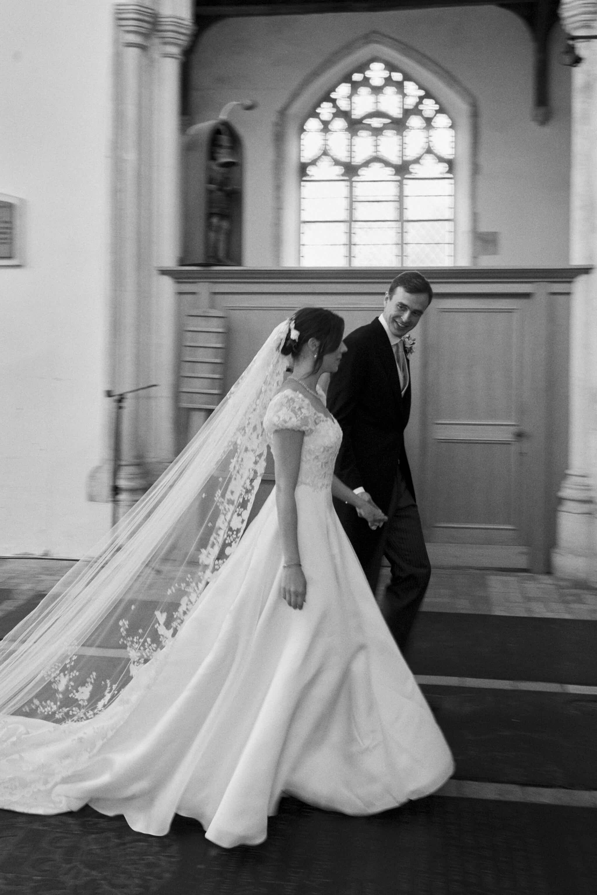 Phillipa_Lepley_Bride_Katya_Bespoke_Hand_Embroidered_Puff_Sleeve_V_Neck_Wedding_Dress