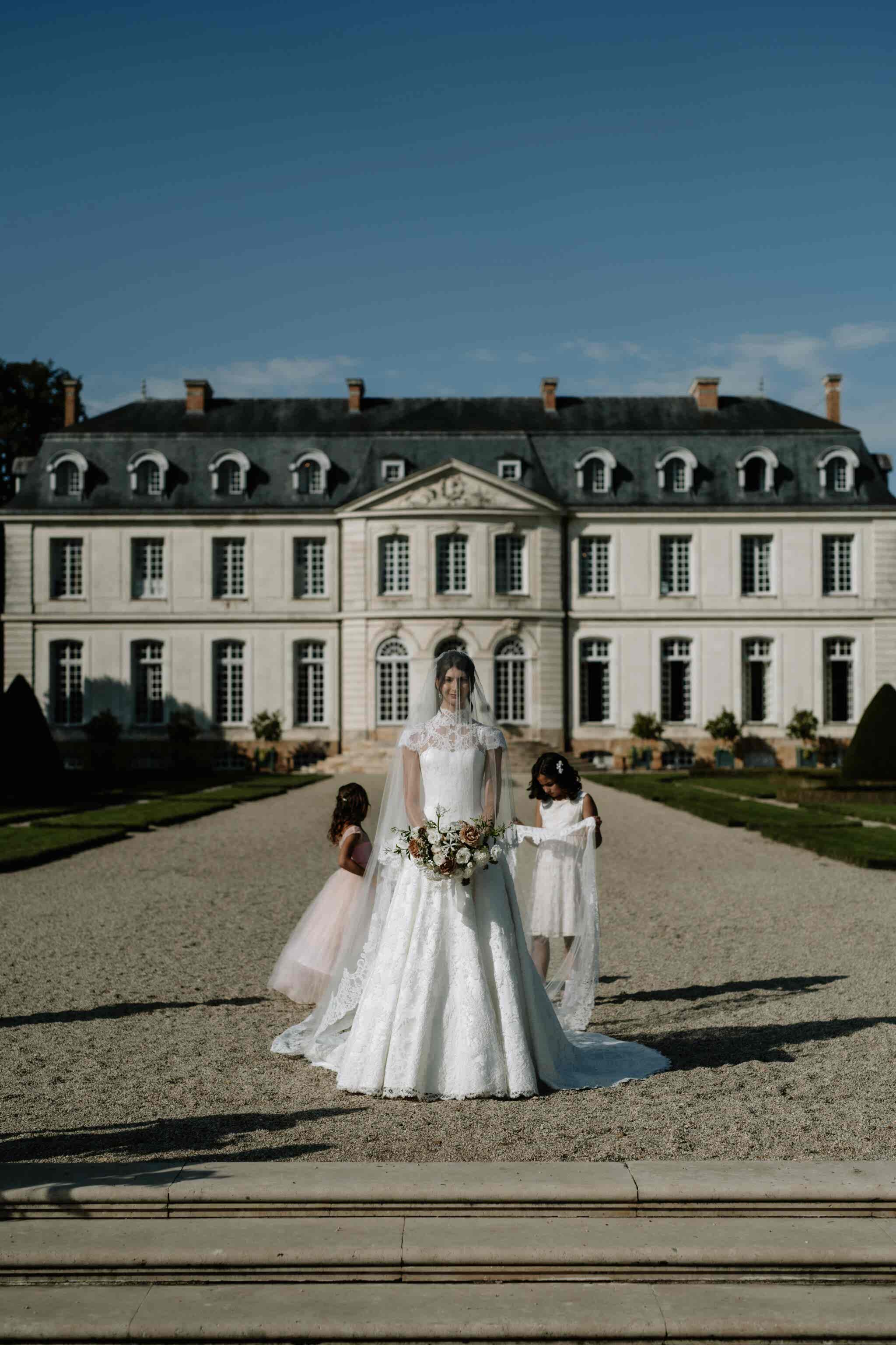 Chateau de Grand Luce Wedding