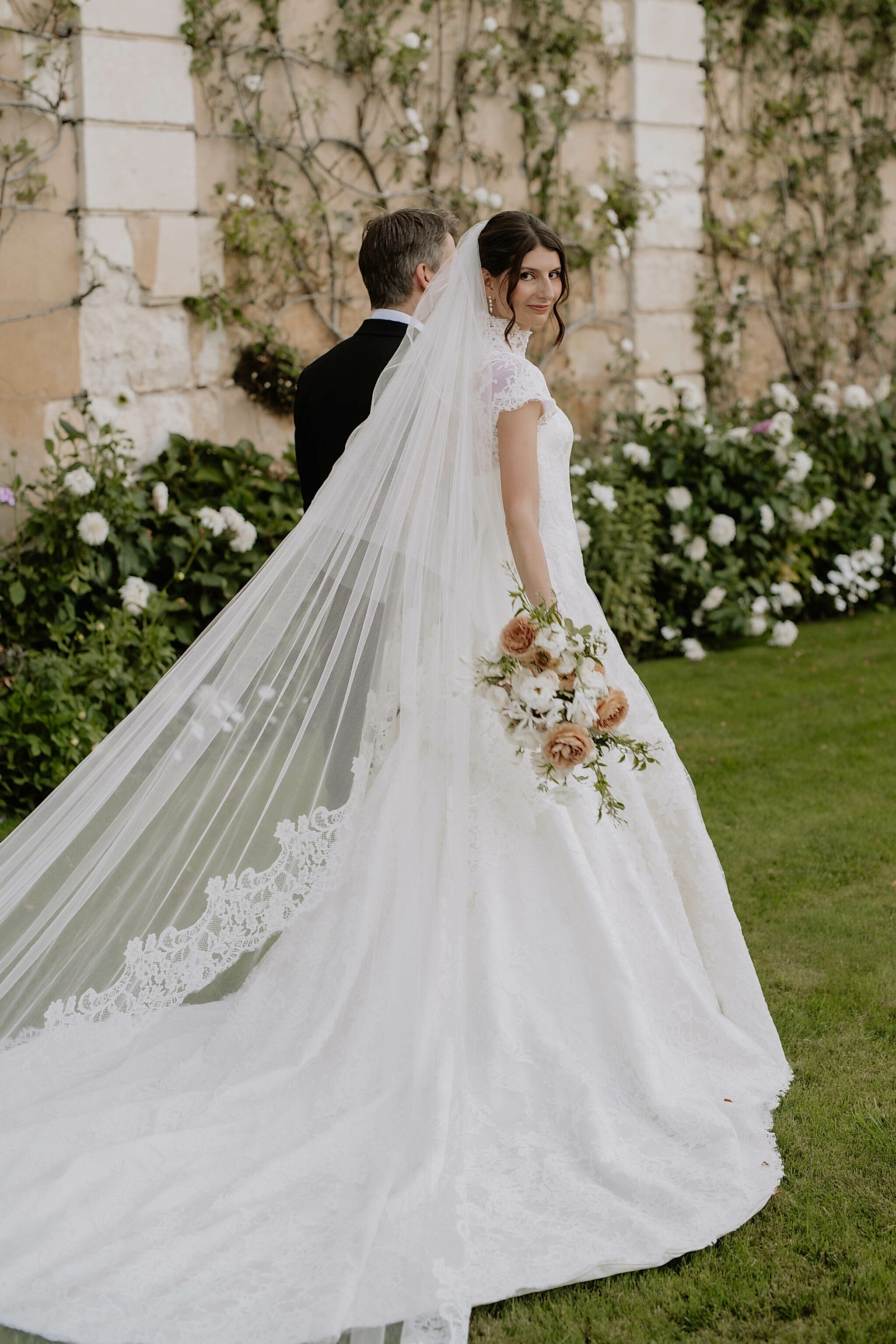 Chateau de Grand Luce Wedding
