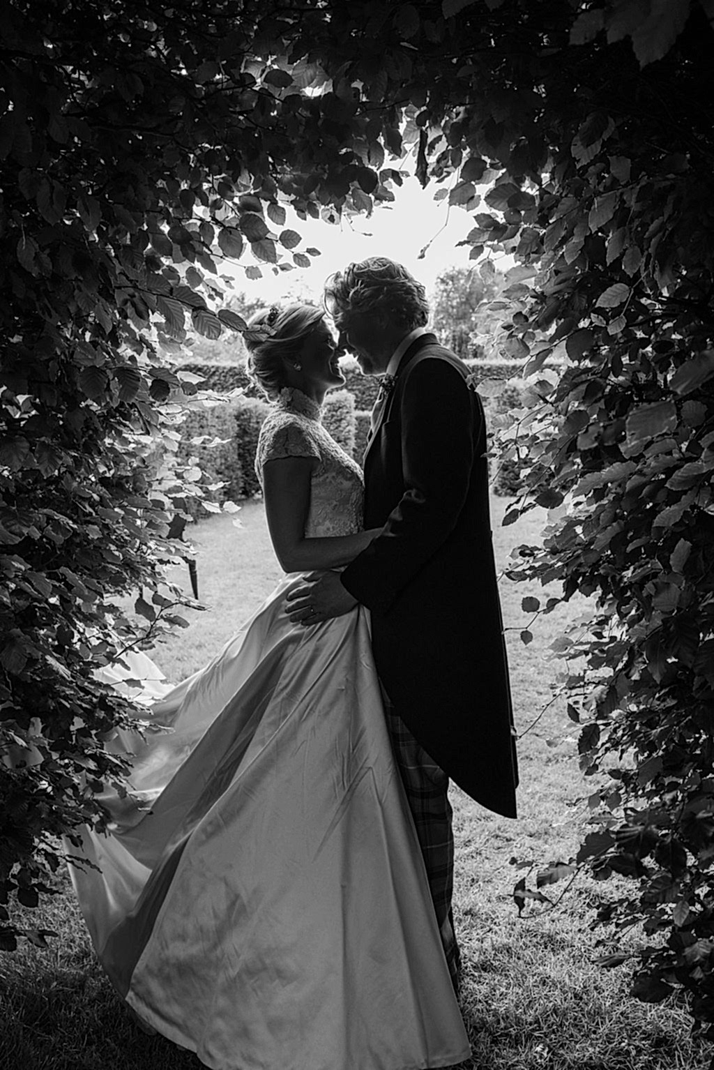 Phillipa_Lepley_Bride_Roseanna_Balmoral_Wedding_High_Neck_Embroidered_Wedding_Dress