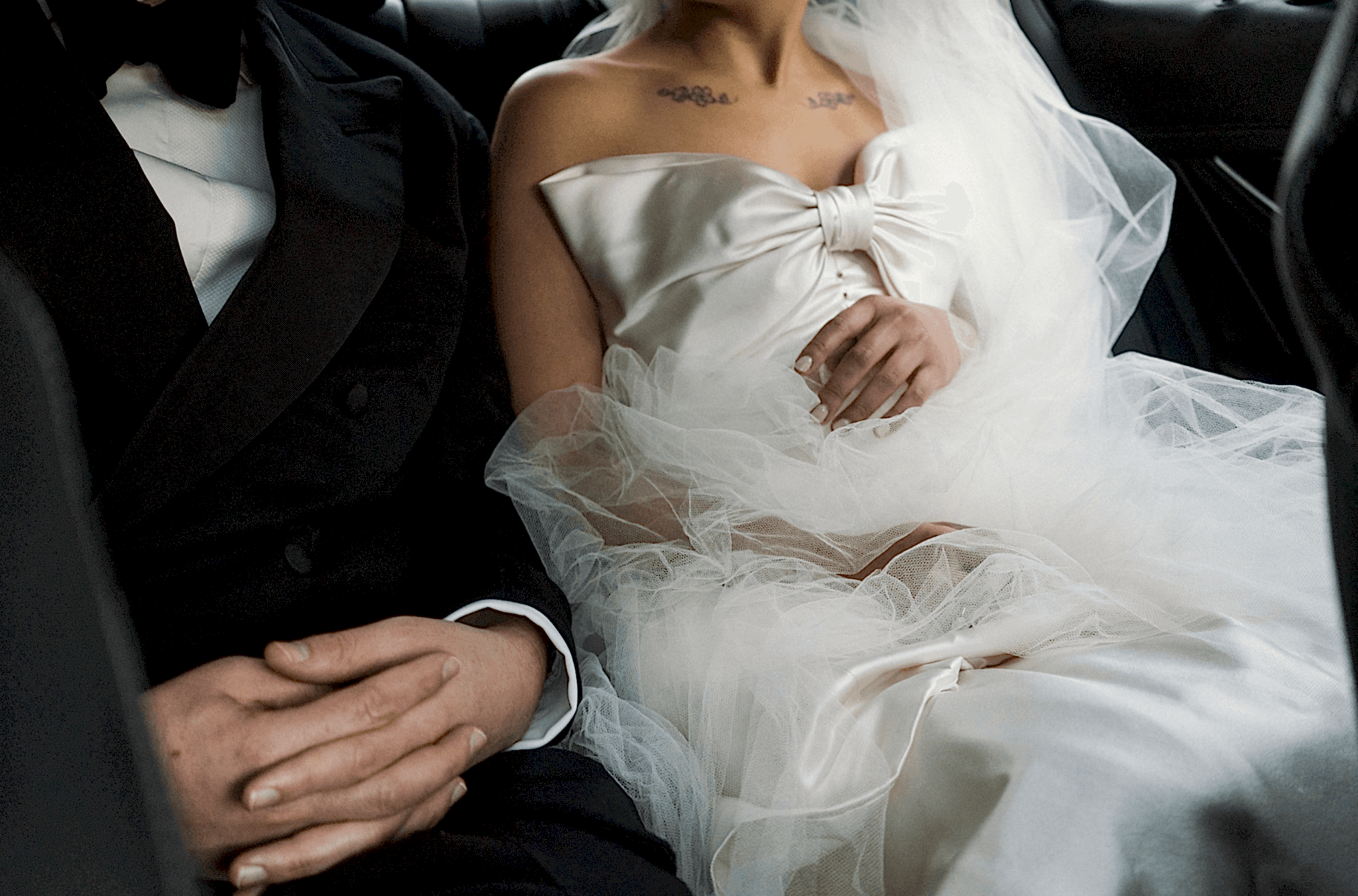 Phillipa_Lepley_Bride_Jessica_Corseted_Strapless_Bow_Wedding_Dress_Bespoke_Overskirt_New_York_City_Wedding