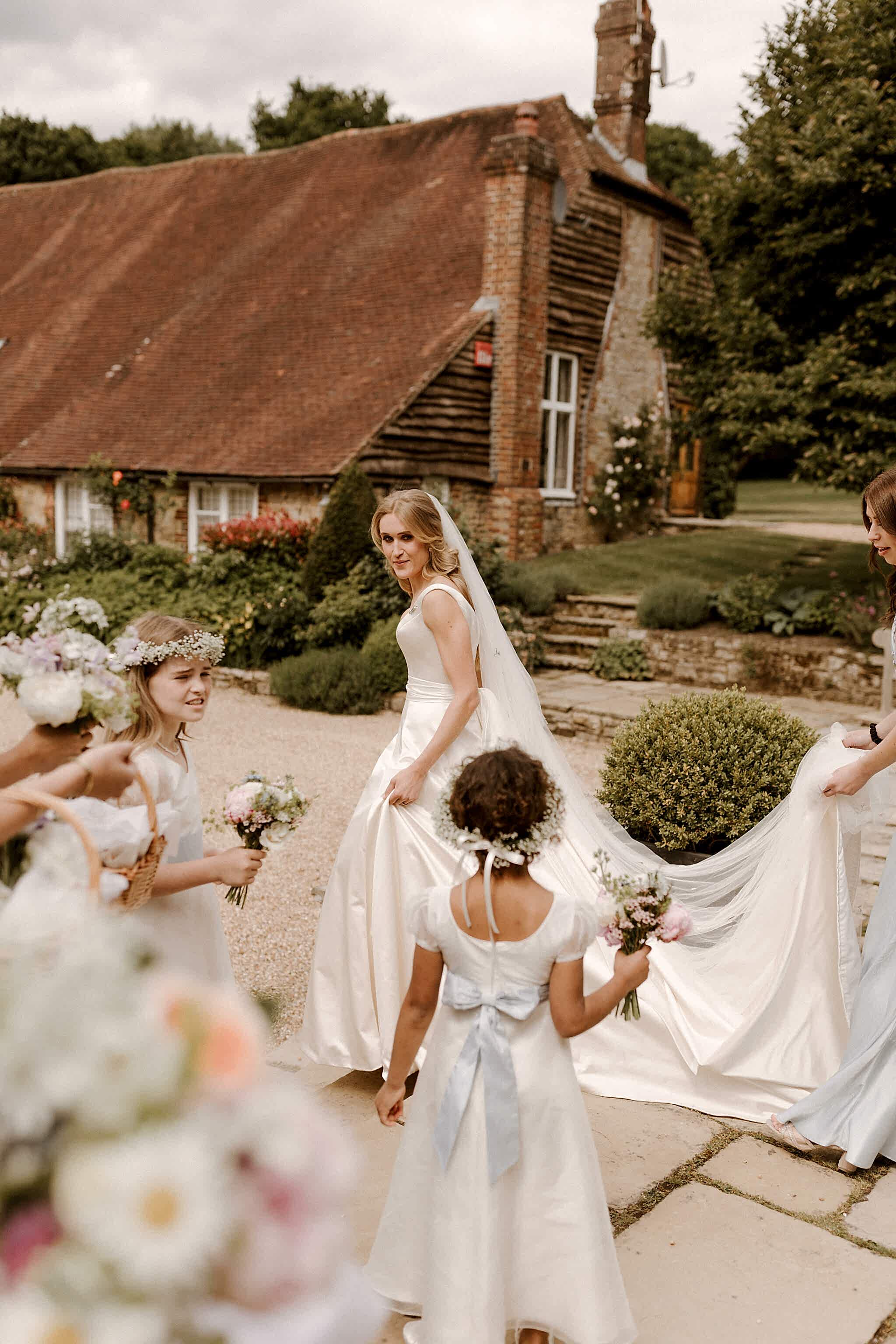 A_Quintessential_English_Country_Garden_Wedding_Phillipa_Lepley_Couture_Wedding_Dress