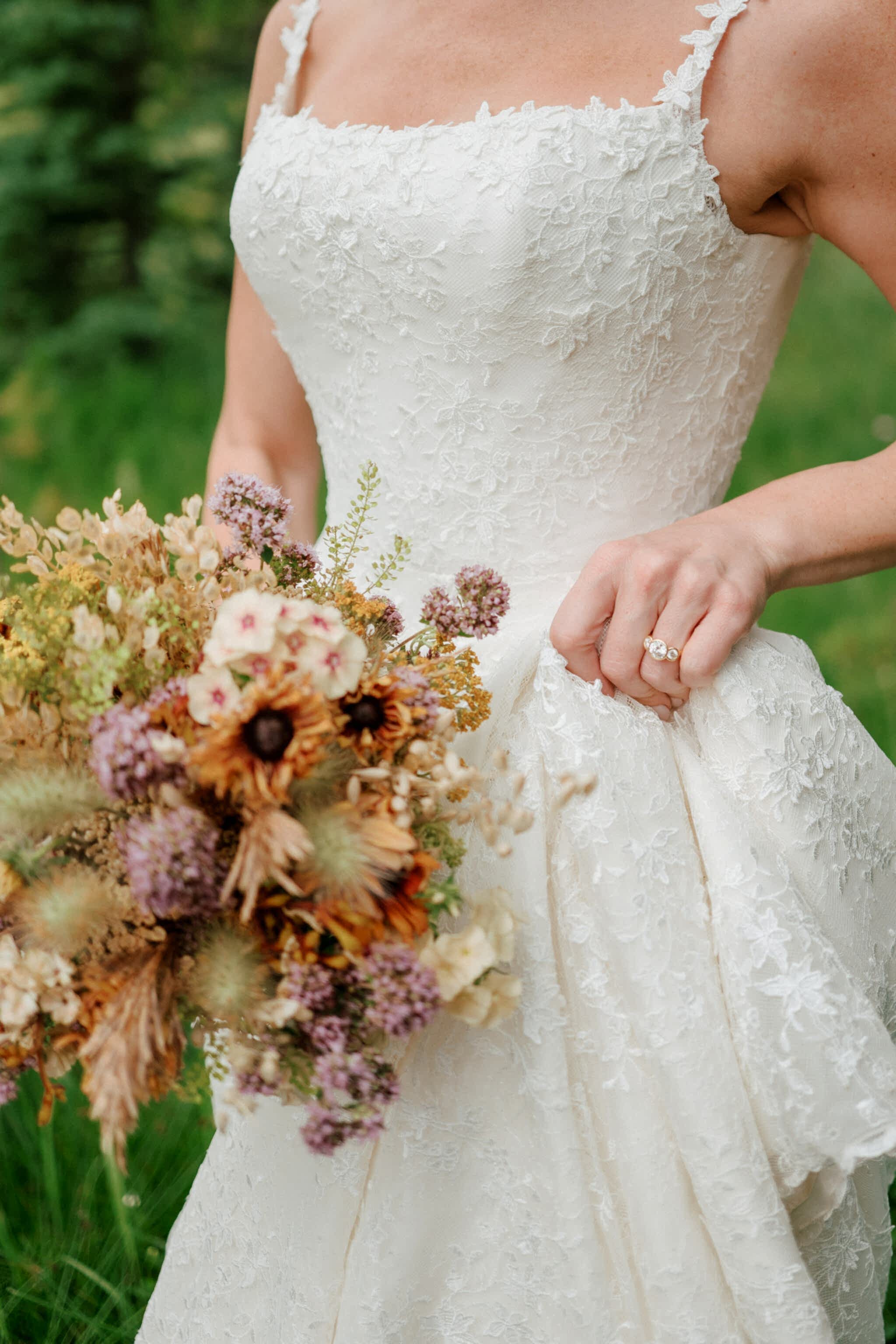 Phillipa_Lepley_Bride_Alex_Couture_Bespoke_Lace_Wedding_Dress_With_Straps_Lace_Wedding_Veil_Montana_Wedding