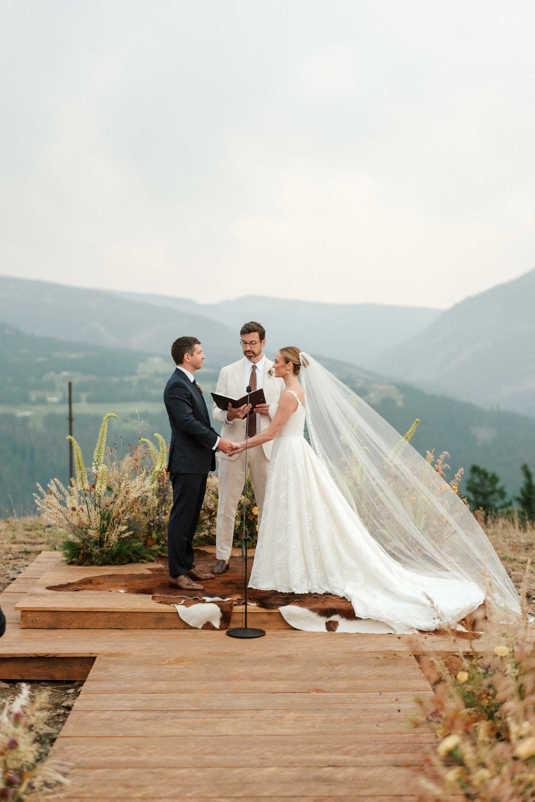Phillipa_Lepley_Bride_Alex_Couture_Bespoke_Lace_Wedding_Dress_With_Straps_Lace_Wedding_Veil_Montana_Wedding