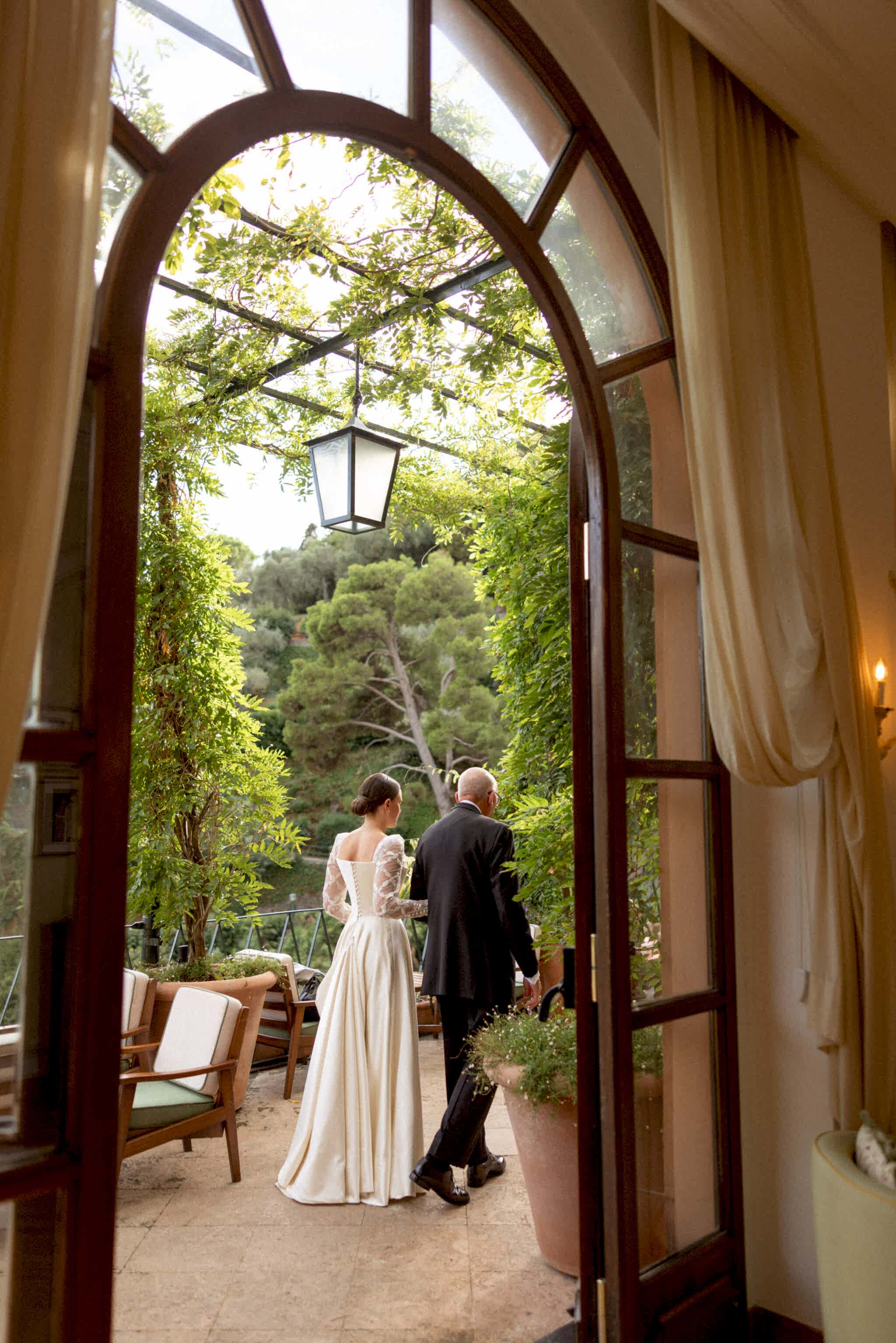 Phillipa_Lepley_Bride_Camille_Square_Neck_Couture_Modern_Wedding_Dress_Embroidered_Sleeves_Portofino_Wedding