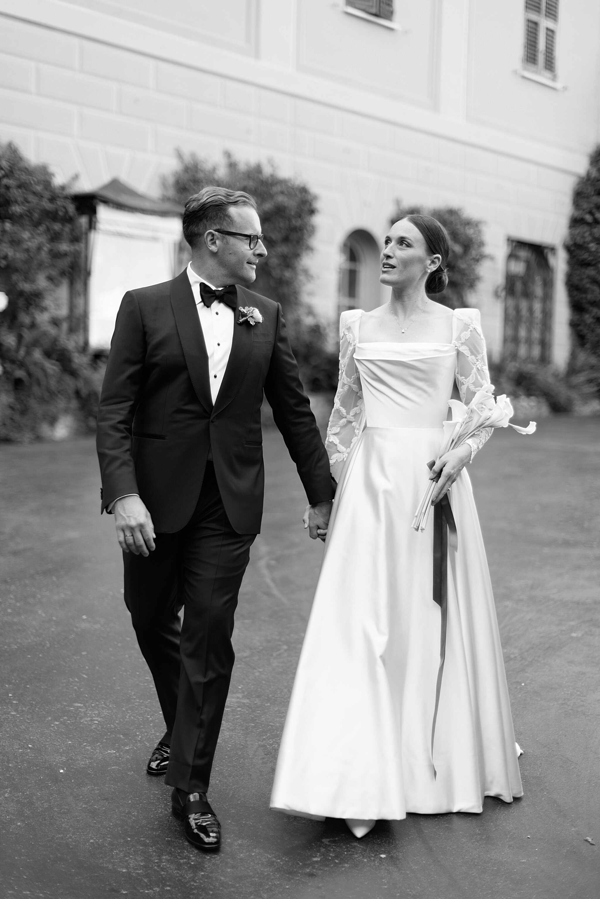 Phillipa_Lepley_Bride_Camille_Square_Neck_Couture_Modern_Wedding_Dress_Embroidered_Sleeves_Portofino_Wedding