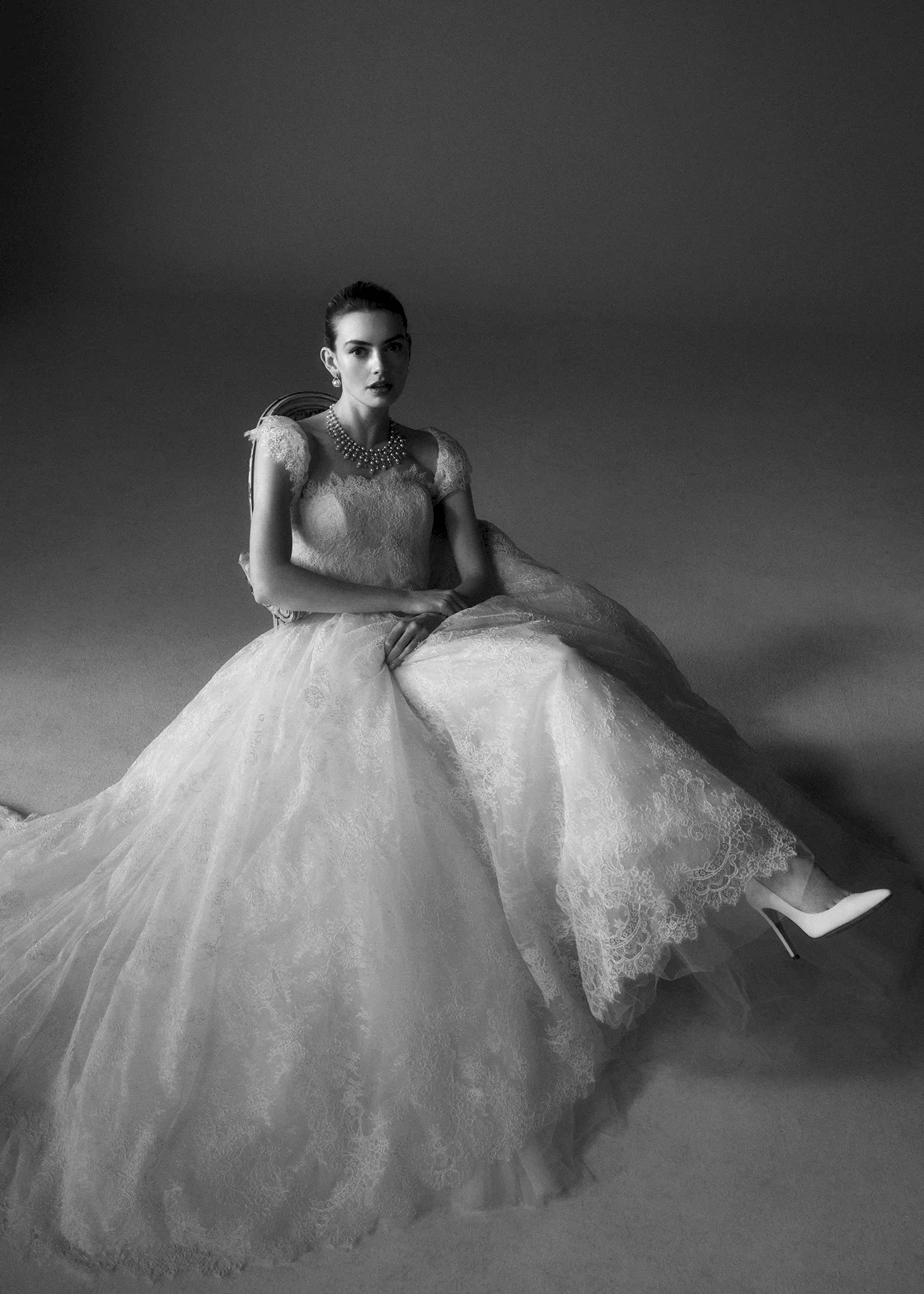 Phillipa_Lepley_Couture_Wedding_Dress_Grace_Collection_Belgravia_Buttercup