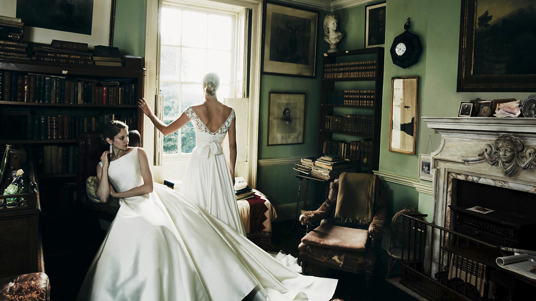 Phillipa-Lepley-Couture-Wedding-Dress-Nude-Mesange-Zibeline-Nude-Vienna-Satin-Chiffon-Viola-Top-Sash