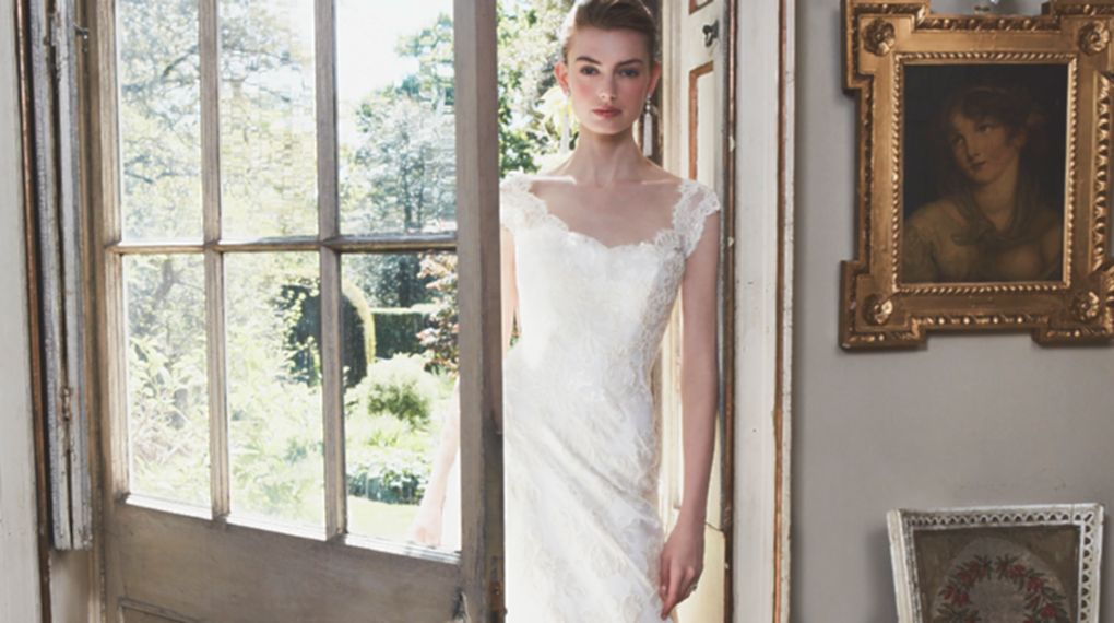 Phillipa Lepley Couture Wedding Dress London UK Designer Bespoke Couture Baby Olinda Briar Roses French Lace Wedding Gown Long Train Corset COLOR LANDSCAPE V3 003 Briar Rose 316 1020 X 570